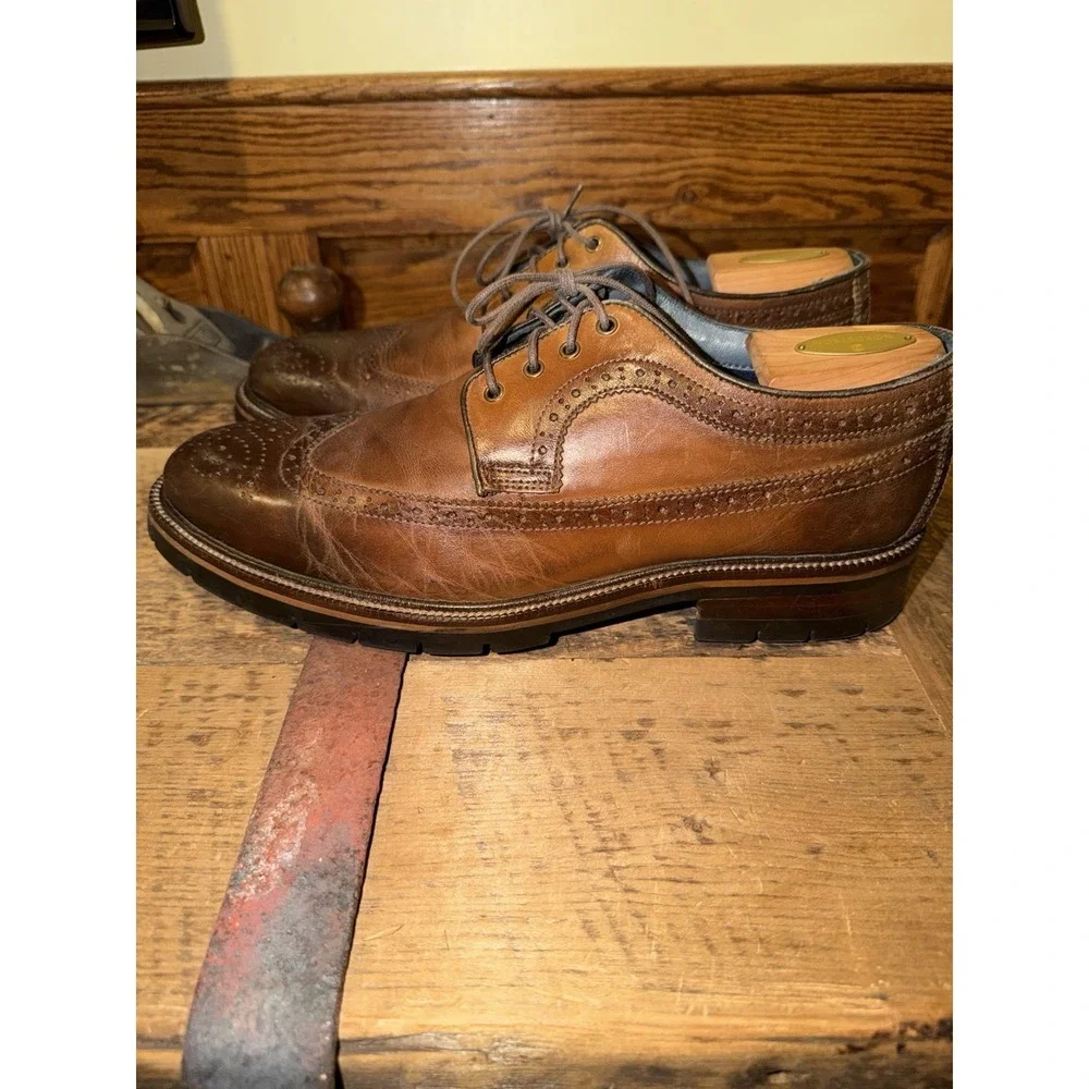 Johnston & Murphy XC Flex Wingtip Oxford Mens 11M Sheep Leather Brogue Lug Sole